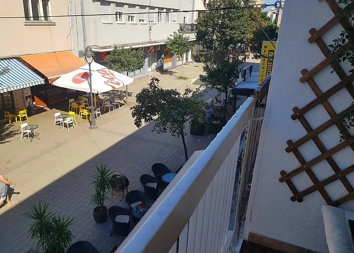 Harmony アパート スメデレヴォ